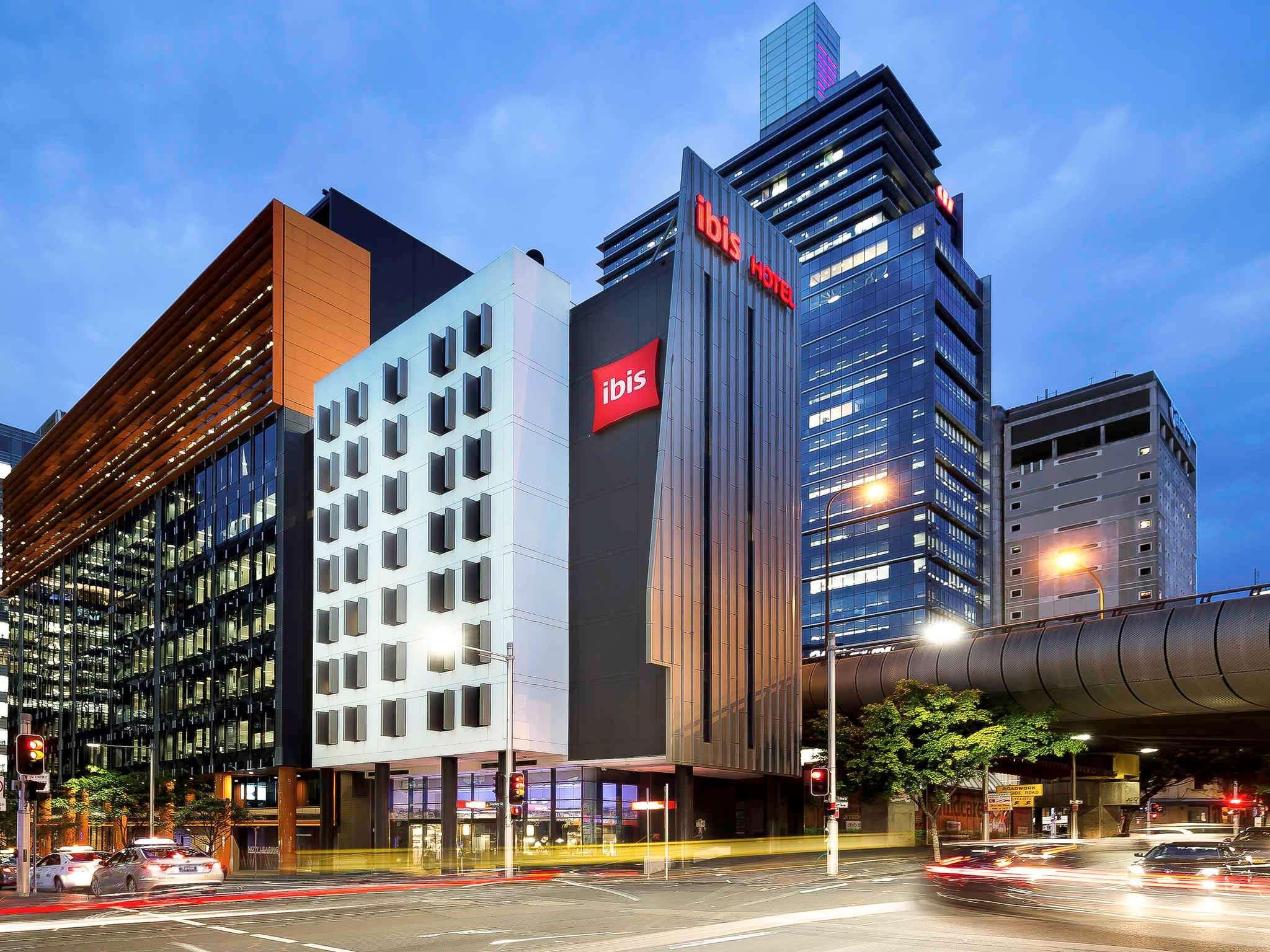 Готель Ibis Sydney Barangaroo Екстер'єр фото