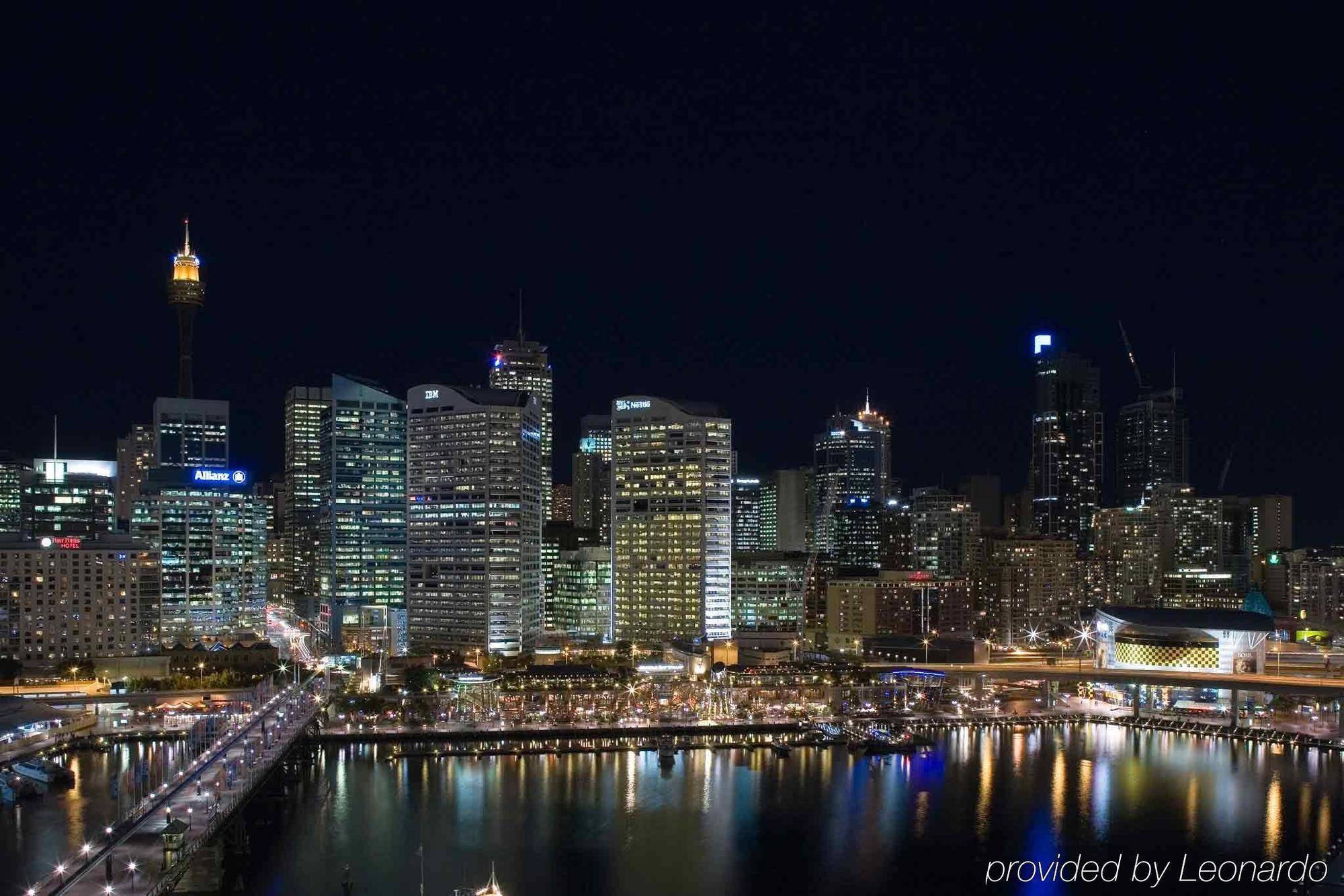 Готель Ibis Sydney Barangaroo Екстер'єр фото