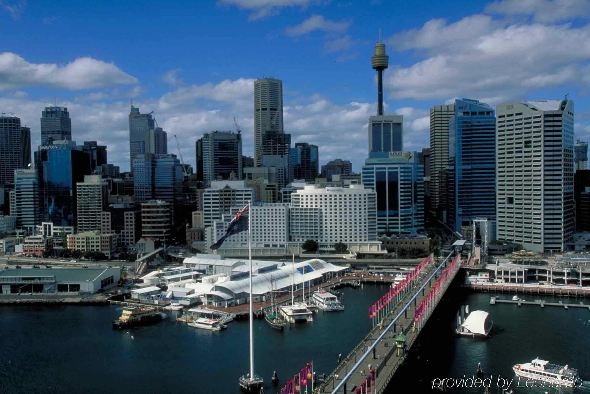 Готель Ibis Sydney Barangaroo Екстер'єр фото