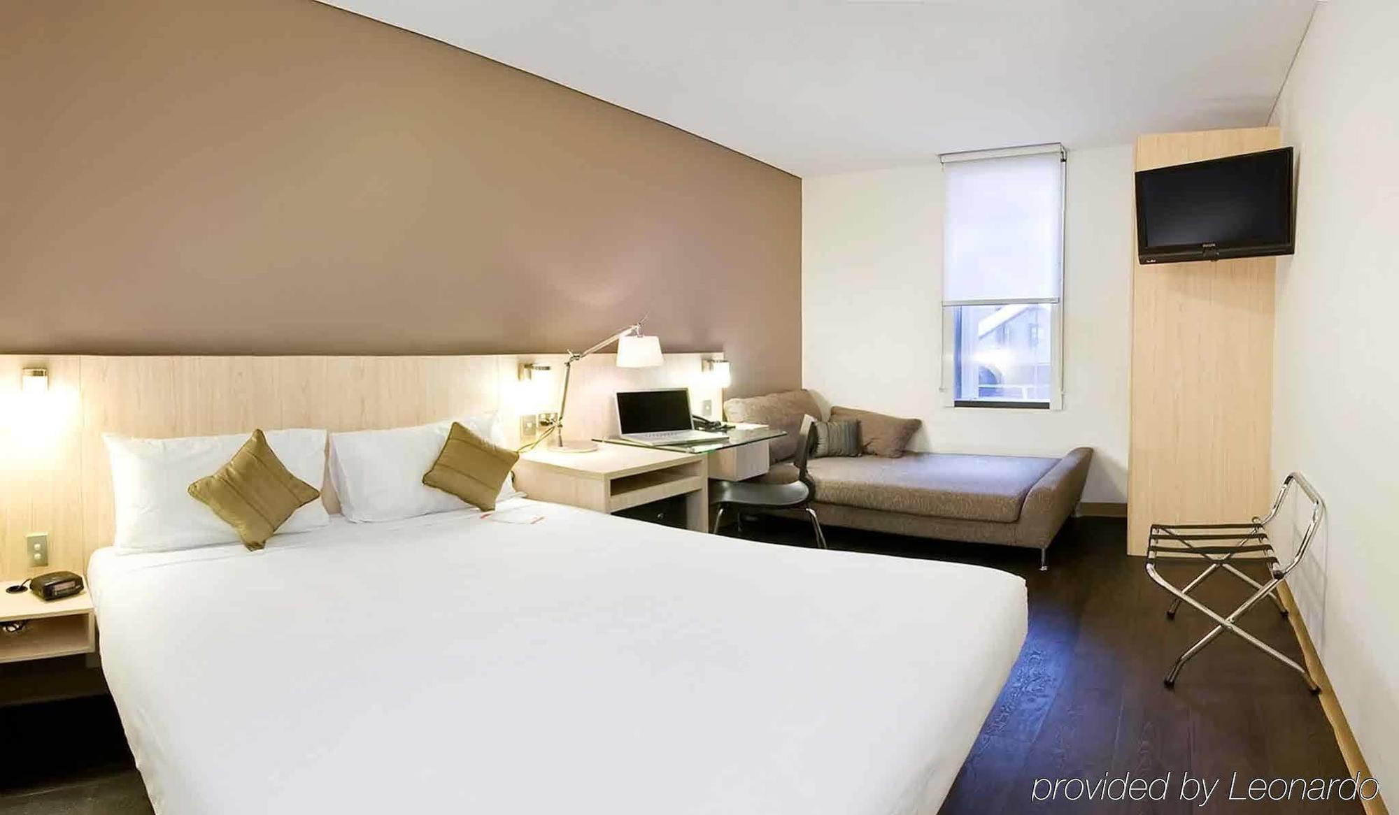Готель Ibis Sydney Barangaroo Екстер'єр фото